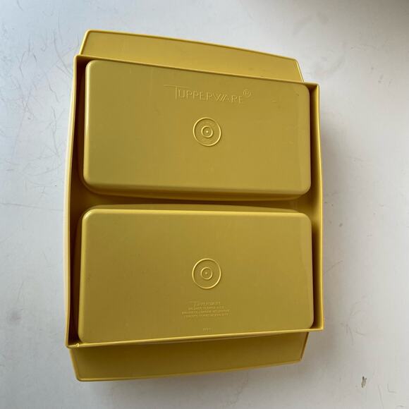 Vintage Tupperware Deviled Egg Keeper Carrier Tray Container Harvest Gold - Picture 5 of 12